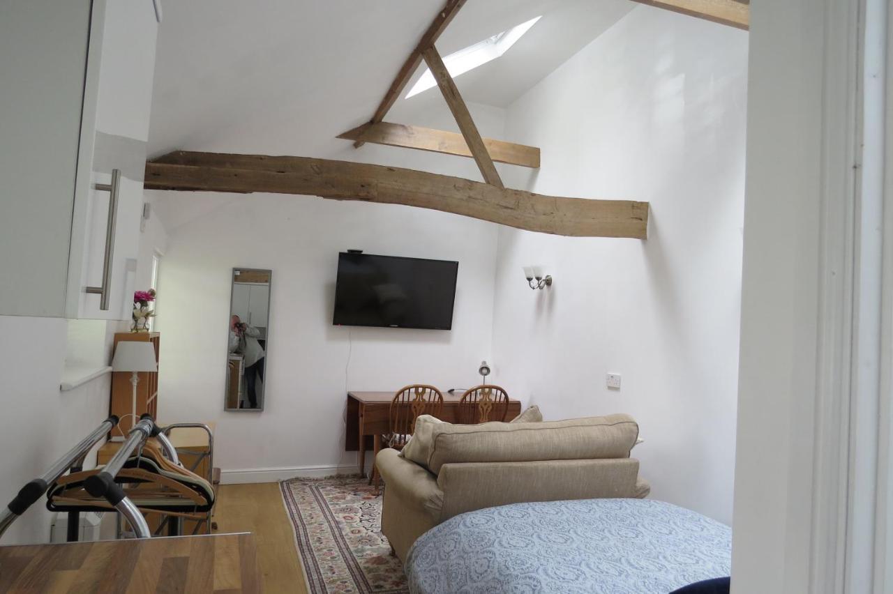 The Old Stables, Whitehall Farmhouse, Oakington 캠브리지 외부 사진
