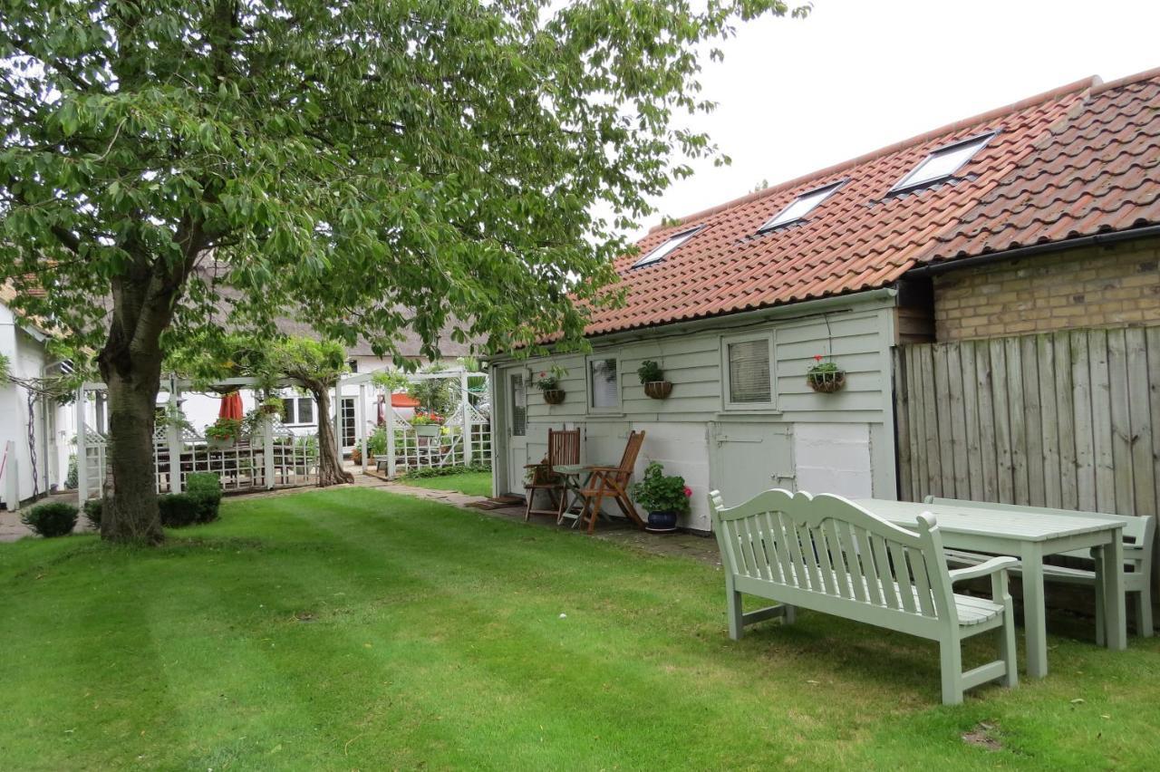The Old Stables, Whitehall Farmhouse, Oakington 캠브리지 외부 사진